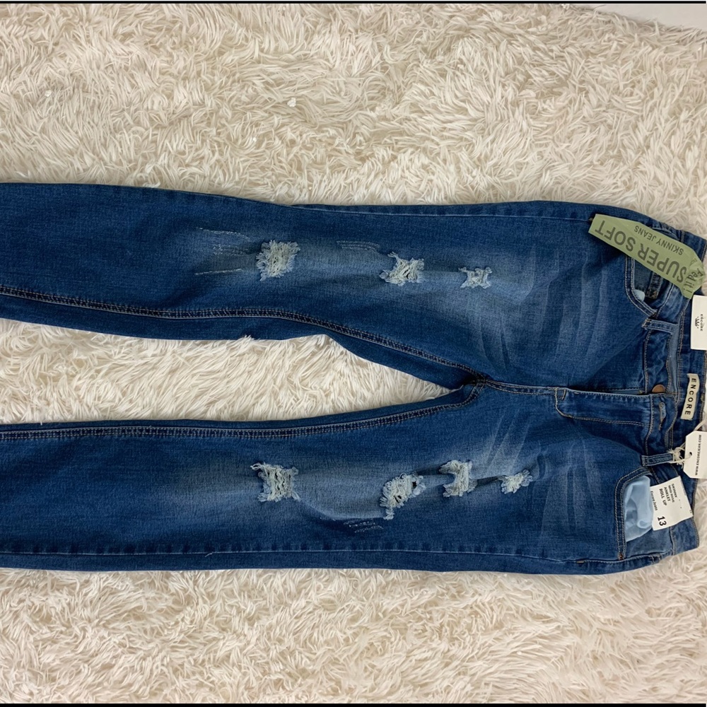 Encore Skinny Mid Rise Ankle Roll up Jeans